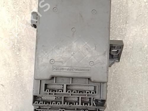 Fuse box HONDA CR-V III (RE_) 2.0 i-VTEC (RE5, RE1) | BP37160083E1 - Image 2