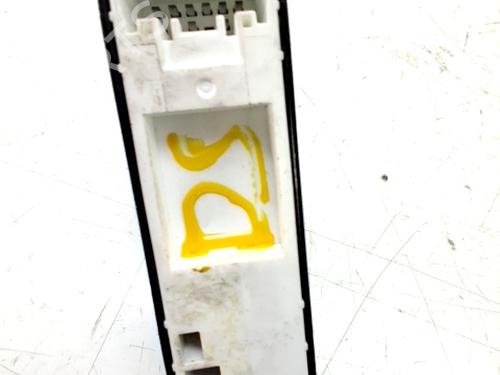 Interrupteur de vitre avant droite MAZDA 6 Saloon (GJ, GL) 2.2 D (GJ2FP) (150 hp) 30772261