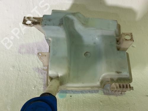 windscreen-washer-tank-ford-focus-iii-2010-2011-2012-2013-2014-2015-2016-2017-2018-2019-2020-37288713 main image