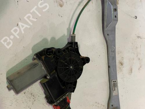Used Right front window motor Right front window motor OPEL CORSA E (X15) 1.3 CDTI (08, 68) (95 hp) 34154477 34154477
