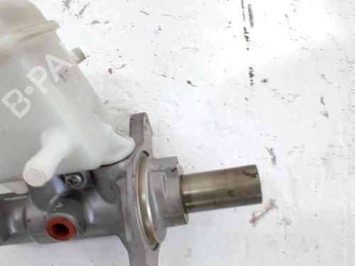 Brake master cylinder KIA CARENS IV 1.7 CRDi | BP36665728M77 - Image 3