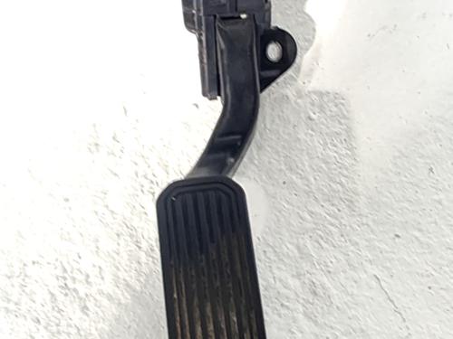 Used Pedal LEXUS RX (_U3_) 400h AWD (MHU38_, MHU38R) (272 hp) 31609841