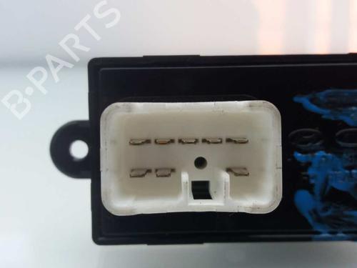 Used Right rear window switch HYUNDAI i30 (FD) 1.6 CRDi (116 hp) 23449154