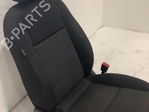 Right front seat VW GOLF VI (5K1) 1.6 TDI | BP34716448C16 - Image 3