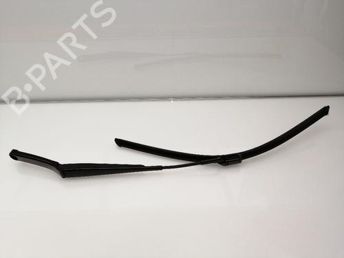 Front windshield wiper arm VW GOLF VII (5G1, BQ1, BE1, BE2) 1.6 TDI | BP23856819C143 