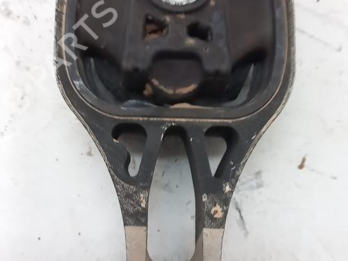 Used Gearbox mount Gearbox mount FIAT 600e / 600 (365_, 364_) Mild Hybrid (136 hp) 36002131 36002131