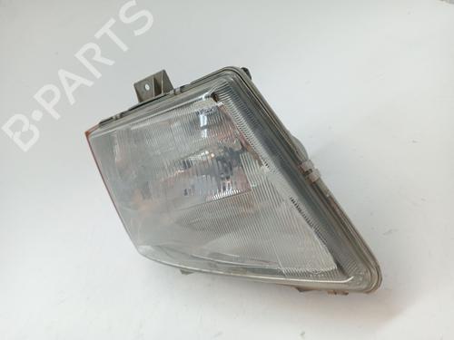 Right headlight MERCEDES-BENZ VITO Bus (W638) 113 2.0 (638.114, 638.194) | BP26574530C29 