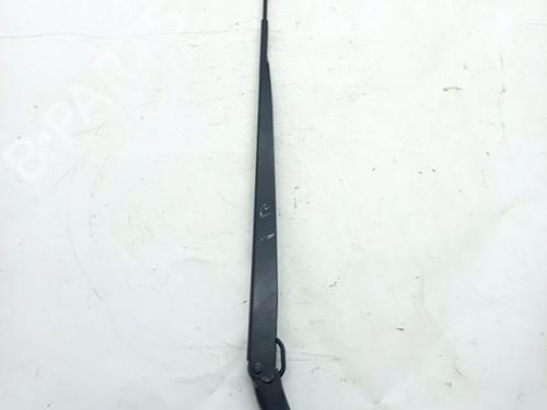 Used Front windshield wiper arm OPEL CORSA F (P2JO) 1.2 MHEV (101 hp) 30920900
