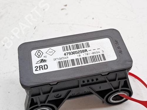 Module électronique RENAULT MEGANE II Saloon (LM0/1_) 1.5 dCi (LM0F, LM0T, LM2B) | BP28037723M83 