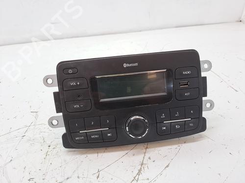 Used Radio DACIA SANDERO II 1.0 SCe 75 (B8JC, B8JD) (73 hp) 23974103