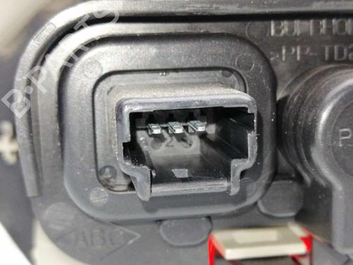 Used Left taillight RENAULT FLUENCE (L3_) 1.5 dCi (L30D, L30L, L306, L33F, L33L, L33M, L33V, L33W) (110 hp) 23650426