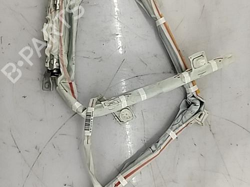 Used Right curtain airbag TOYOTA YARIS (_P13_) 1.5 (NSP131_) (112 hp) 30655784