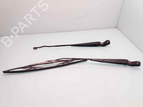 Front windshield wiper arm NISSAN CABSTAR E (TL_, VL_) 125.35, 125.45 (TL0, VL0) | BP25459228C143 