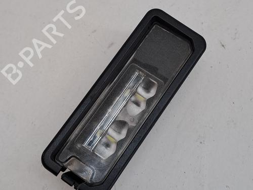 Éclairage de plaque d'immatriculation VW GOLF VII (5G1, BQ1, BE1, BE2) 2.0 TDI (150 hp) 28036782