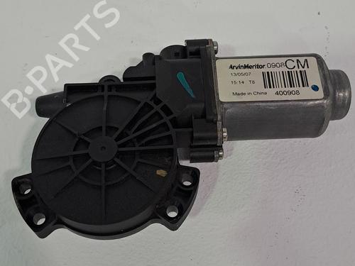 Used Right rear window motor HYUNDAI SANTA FÉ II (CM) 2.2 CRDi (155 hp) 23372069