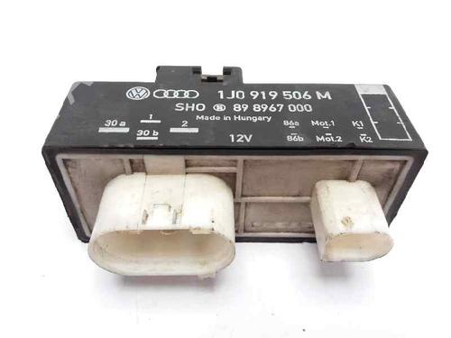 Used Electronic module SEAT IBIZA IV (6J5, 6P1) 1.4 TDI (80 hp) 23650143