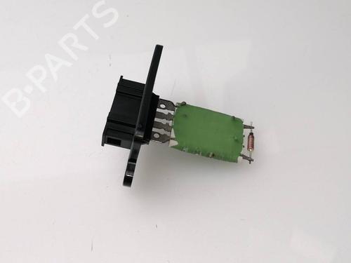 Used Heater resistor DACIA SANDERO II TCe 90 (B8M1, B8MA, B8AC) (90 hp) 23939689