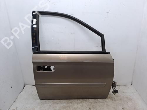 Used Right front door CHRYSLER VOYAGER IV (RG, RS) 2.8 CRD (150 hp) 27585888