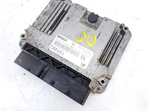 Used Engine control unit (ECU) Engine control unit (ECU) OPEL VECTRA C Estate (Z02) 1.9 CDTI (F35) (120 hp) 34341919 34341919
