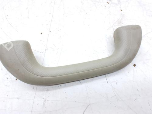 interior-roof-handle-kia-carens-iv-2013-36665719 main image