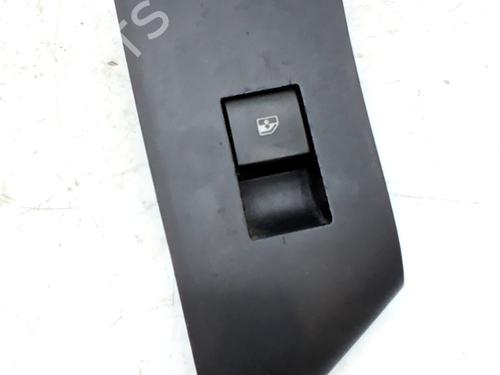 right-front-window-switch-opel-astra-j-gtc-2011-2012-2013-2014-2015-2016-2017-2018-32257209 main image