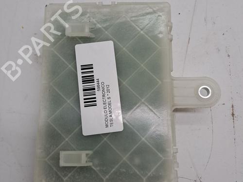Used Electronic module TESLA MODEL 3 (5YJ3) EV Performance AWD (462 hp) 23943414