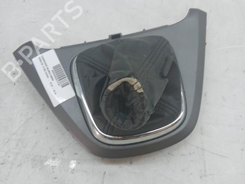 Used Shift knob Shift knob HONDA CR-V III (RE_) 2.2 i-CTDi 4WD (RE6) (140 hp) 23339410 23339410