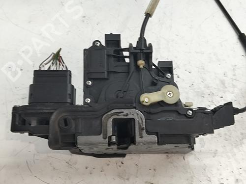 Cerradura puerta delantera izquierda Cerradura puerta delantera izquierda 39556072 39556072