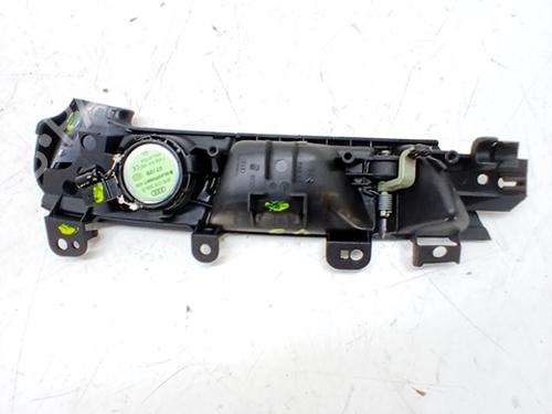 Højre bagtil invendig håndtag AUDI A3 (8P1) 2.0 TDI 16V | BP30337358I16