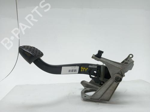 Used Break pedal BMW 3 (E90) 318 i (129 hp) 24193334