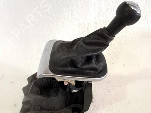 Used Gear lever CITROËN C4 II (NC_) 1.6 HDi 90 (92 hp) 29992668
