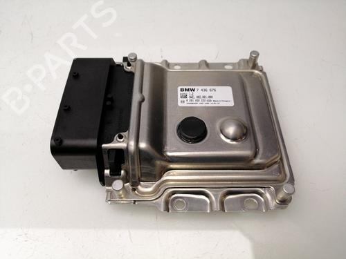Used Electronic module BMW 5 Touring (F11) 520 d xDrive (190 hp) 25281875