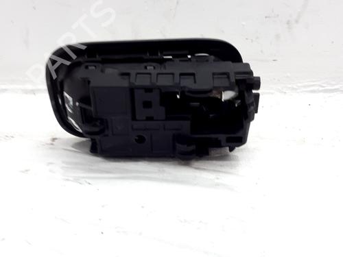 Front right interior door handle NISSAN X-TRAIL I (T30) 2.5 4x4 | BP32256847I14