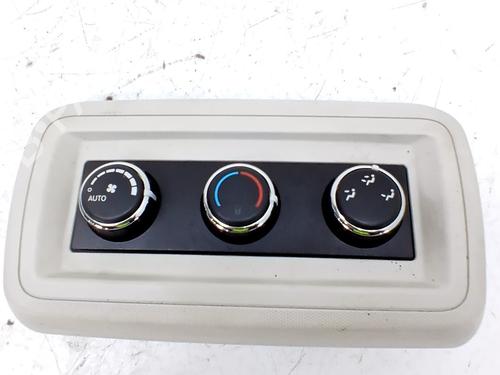 Used Climate control Climate control FIAT FREEMONT (345_) 2.0 JTD (140 hp) 33772346 33772346