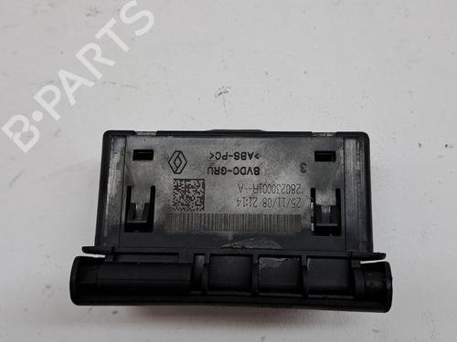 Module électronique RENAULT MEGANE III Hatchback (BZ0/1_, B3_) 1.5 dCi | BP26233305M83 