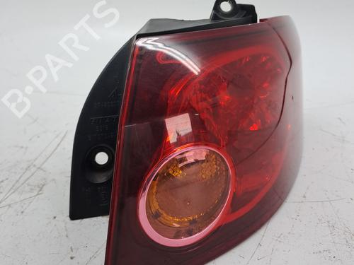 Used Right taillight FIAT CROMA (194_) 1.9 D Multijet (194AXC1B, 194AXC12) (150 hp) 23375259