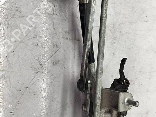 Used Front wiper motor Front wiper motor KIA RIO IV (YB, SC, FB) 1.2 CVVT (84 hp) 34708396 34708396