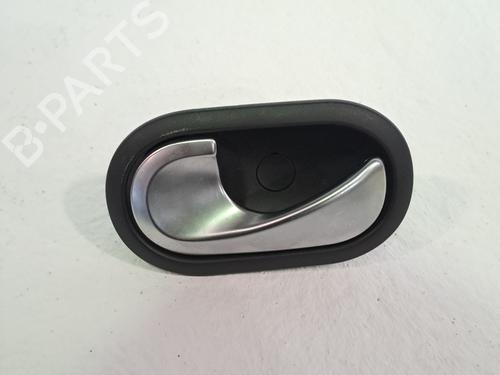 Venstre bagtil invendig håndtag SMART FORFOUR Hatchback (453) electric drive / EQ (453.091) (56 hp) 26544550