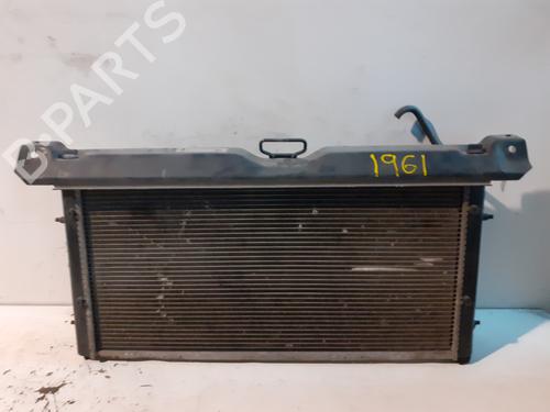 Used Water radiator VW TRANSPORTER T4 Platform/Chassis (70E, 70L, 70M, 7DE, 7DL, 7D 2.5 TDI (88 hp) 25458144