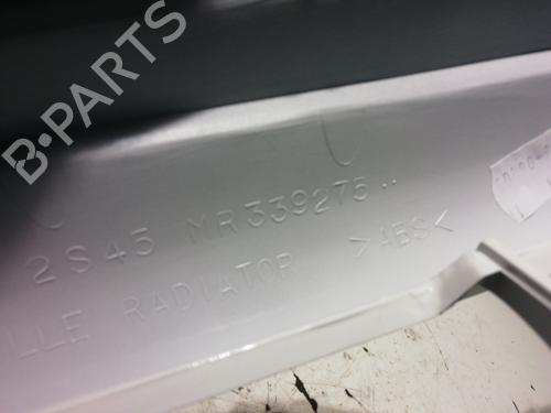 Grille MITSUBISHI PAJERO II (V3_W, V2_W, V4_W, V5_W) 2.5 TD 4WD (V24W) | BP25988999C40 