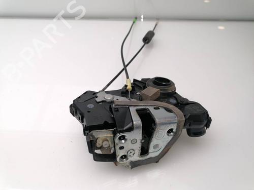 Used Front right lock SUZUKI GRAND VITARA II (JT, TE, TD) 1.9 DDiS All-wheel Drive (JT419, TD44, JB419WD, JB419XD,... (129 hp) 23937133