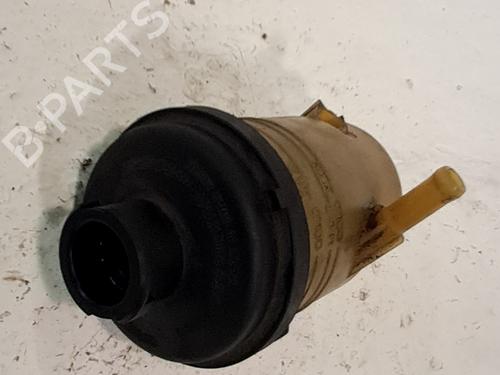 Depósito de la dirección asistida Depósito de la dirección asistida HYUNDAI SANTA FÉ II (CM) 2.2 CRDi 4x4 (155 hp) 33768172 33768172