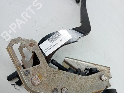 Used Clutch pedal FORD FIESTA VI (CB1, CCN) 1.4 TDCi (68 hp) 23341444