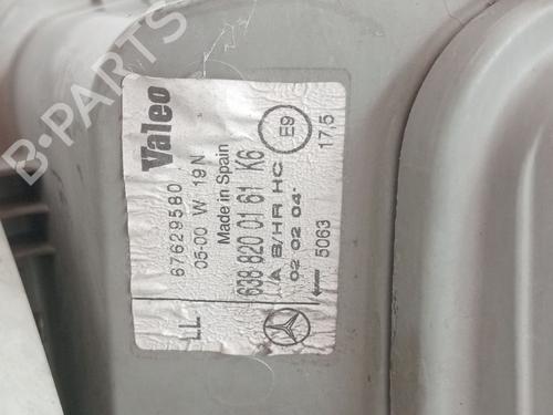 Right headlight MERCEDES-BENZ VITO Bus (W638) 113 2.0 (638.114, 638.194) | BP26574530C29 