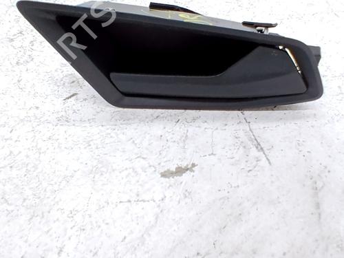 Used Front right interior door handle Front right interior door handle 39555020 39555020