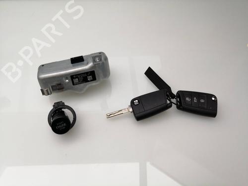 Used Electronic module SEAT LEON ST (5F8) 1.5 TSI (150 hp) 23449791