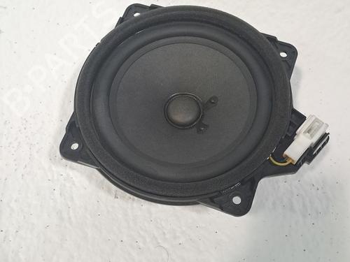 Used Speaker KIA SORENTO III (UM) 2.2 CRDi 4WD (200 hp) 25999615