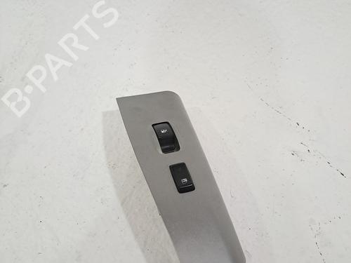 Used Right front window switch KIA SPORTAGE II (JE_, KM_) 2.0 i 16V (141 hp) 25613456