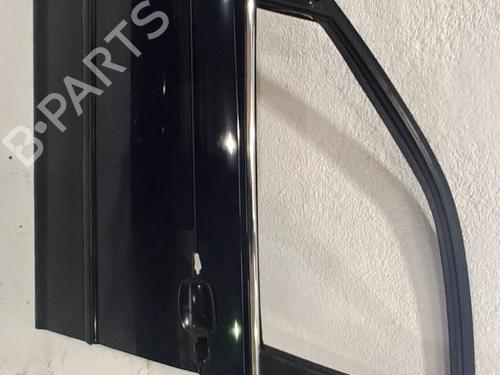 Used Right front door Right front door 38748650 38748650