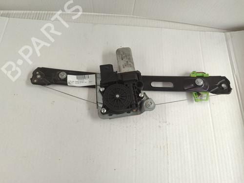 Lève-vitre arrière gauche BMW 1 (E87) 118 d (143 hp) 31369161